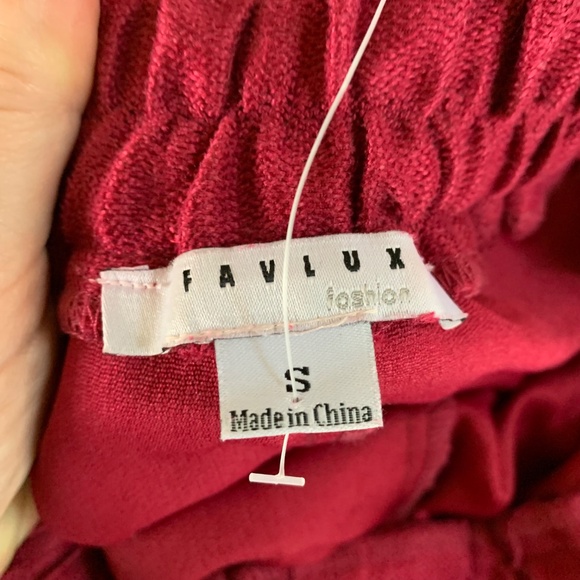 Favlux Berry Red Paperbag Waist Shorts Women’s Tie Belt Size Small - Picture 5 of 8